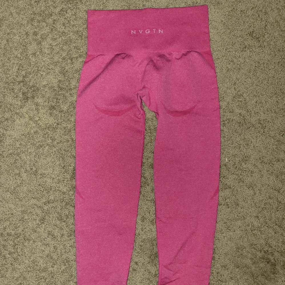 Hot pink 🎀 Authentic NVGTN leggings